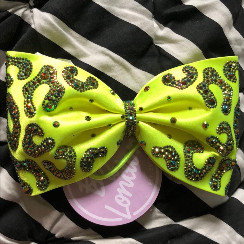 bows of london tailless cheer bow